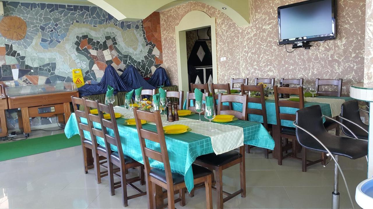 Apartmani Aida Ulcinj Exterior foto