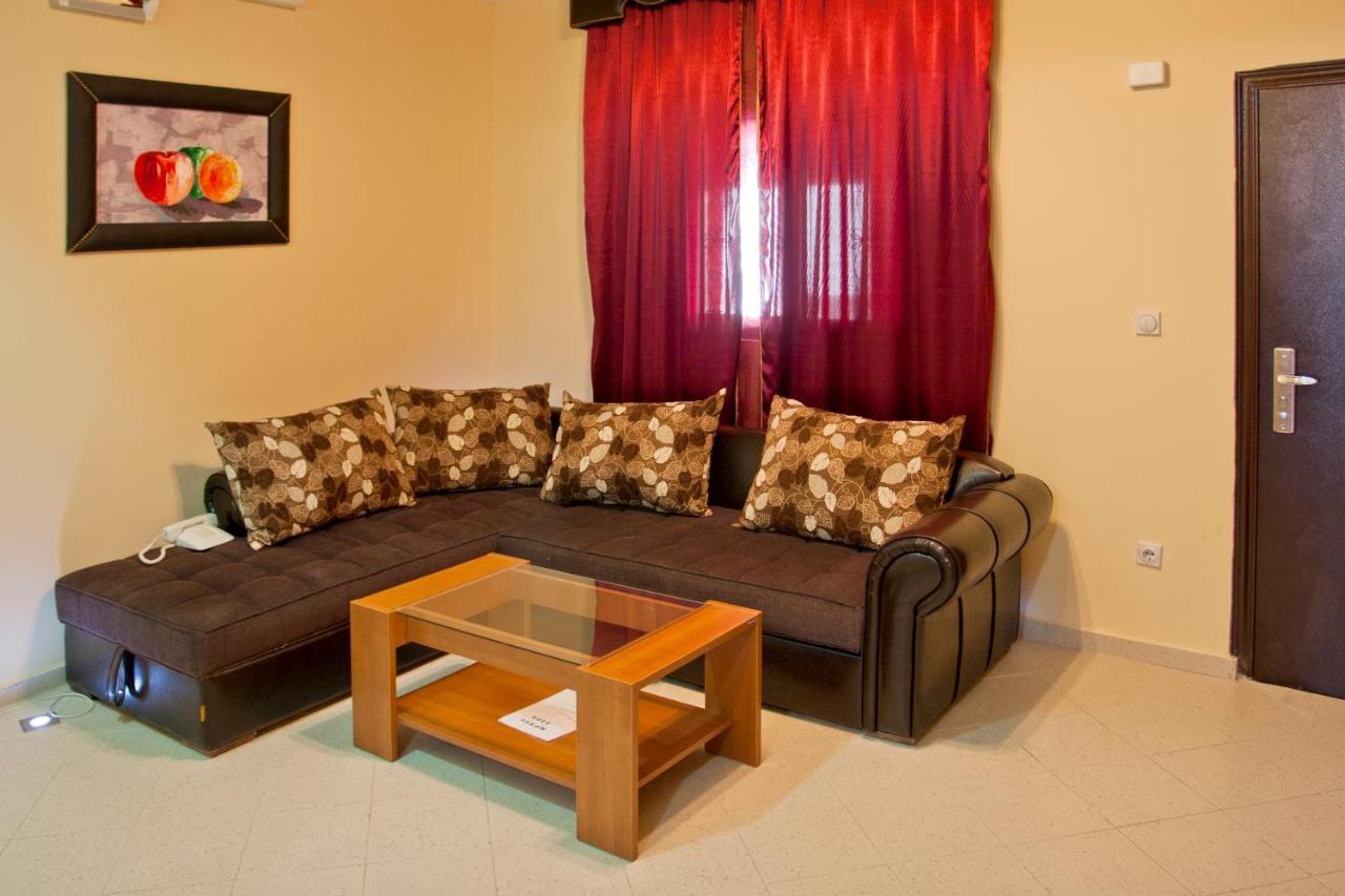 Apartmani Aida Ulcinj Exterior foto